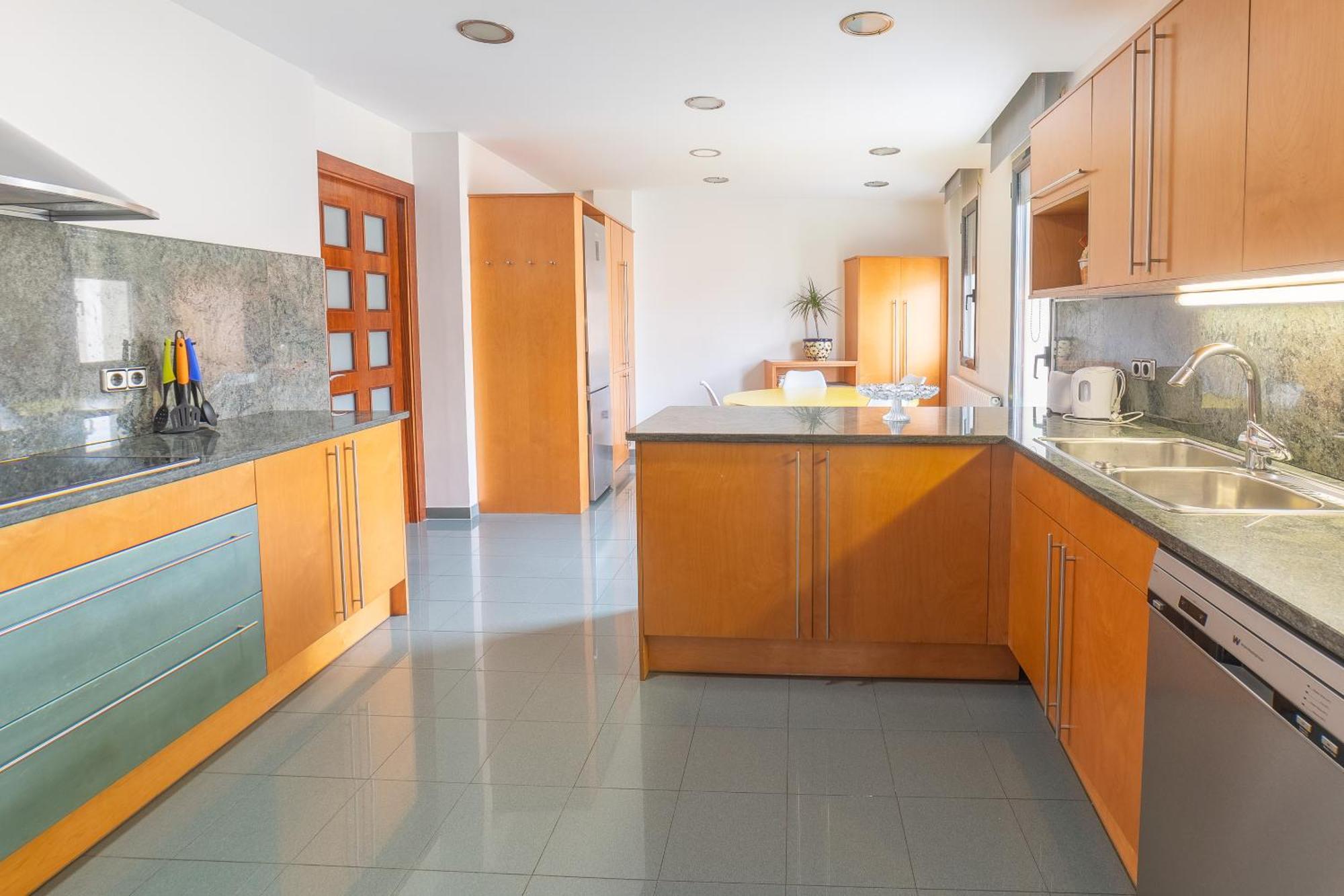 Mazi Apartments Colon Vic Extérieur photo